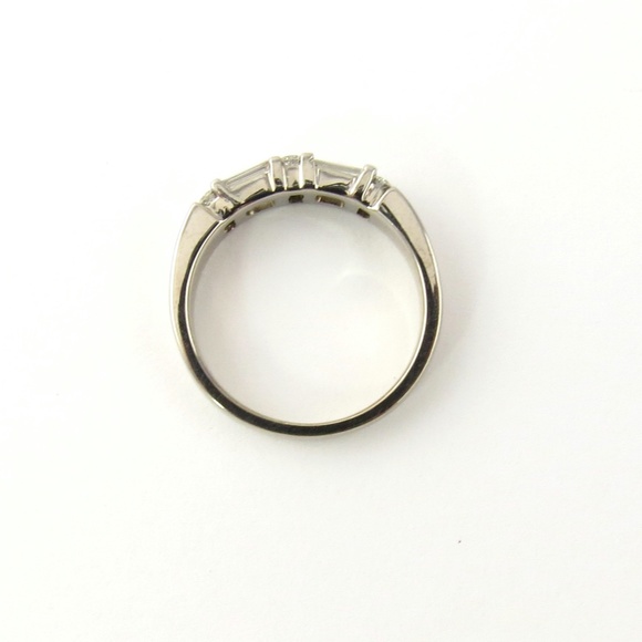 Vintage 14 Karat White Gold Diamond Wedding Band Size 6 #4705 - Picture 5 of 10